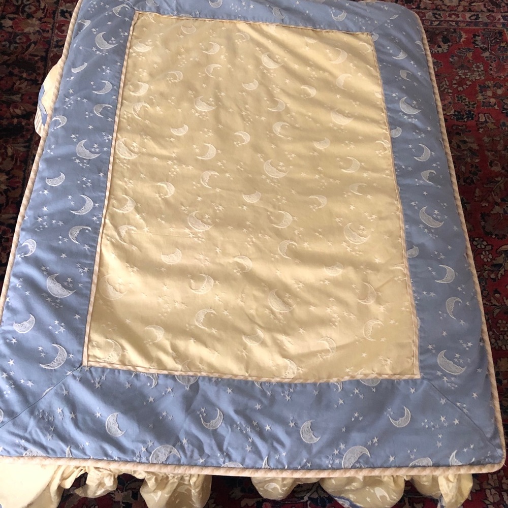 Custom nursery bedding - Picture 2 of 13